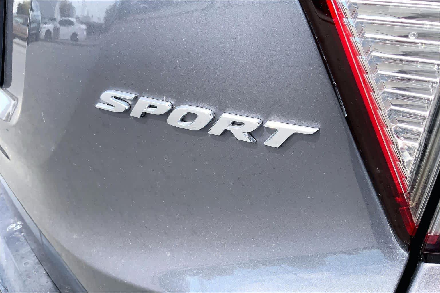 Used 2022 Honda HR-V Sport image 9