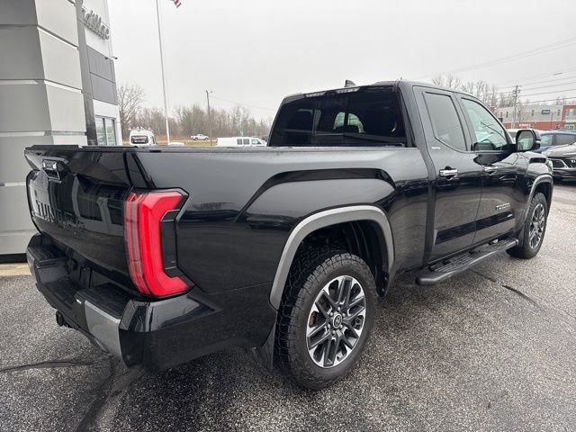 Used 2024 Toyota Tundra Limited AWD/4WD image 7