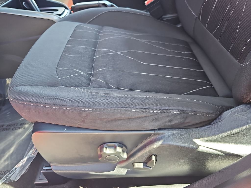 Used 2019 Ford EcoSport SE w/ SE Convenience Package FWD image 30