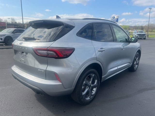 Used 2024 Ford Escape ST-Line AWD/4WD image 5