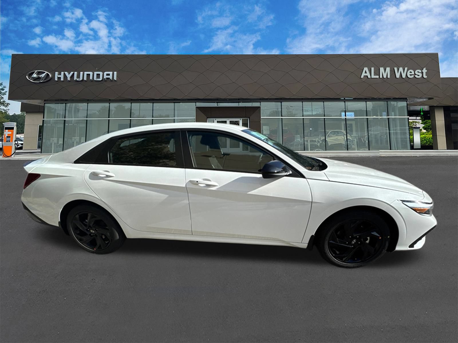 New 2026 Hyundai Elantra SEL Sport FWD image 5