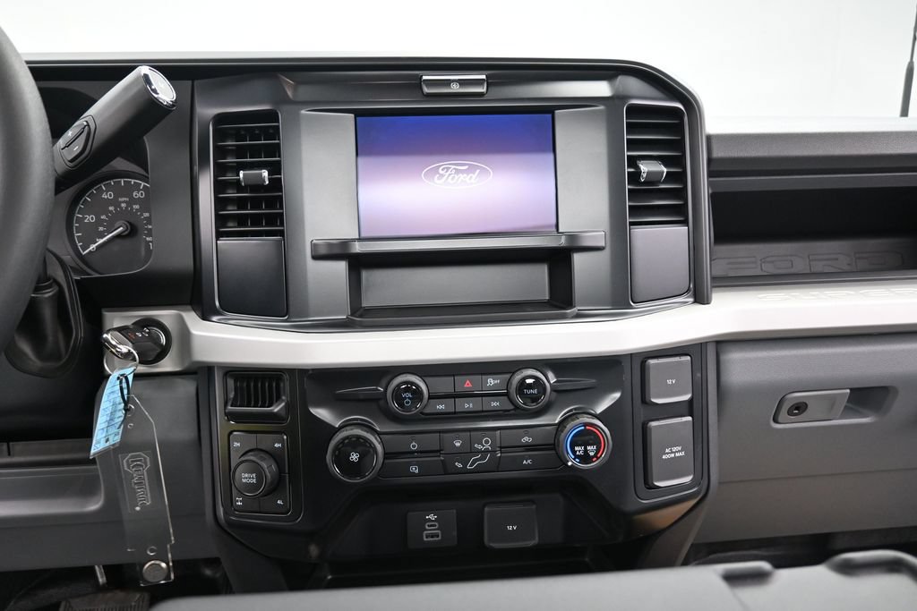 Used 2026 Ford F250 XL AWD/4WD image 16