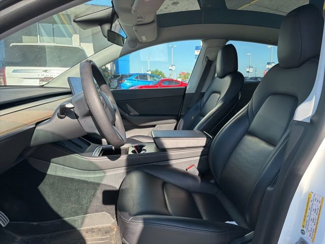 Used 2022 Tesla Model Y Performance image 2