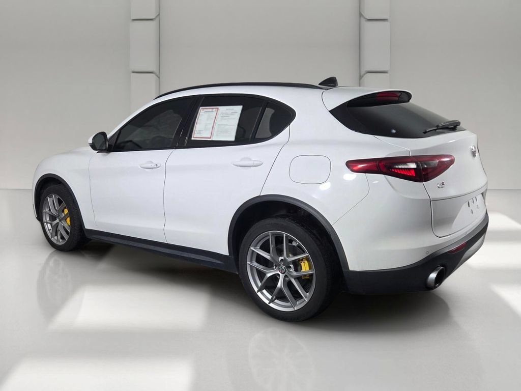 Used 2018 Alfa Romeo Stelvio Ti Sport AWD/4WD image 6