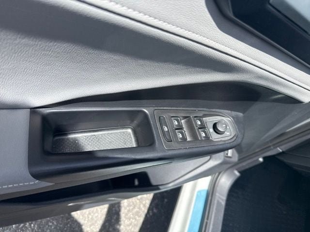 Used 2024 Volkswagen Taos SE FWD image 18