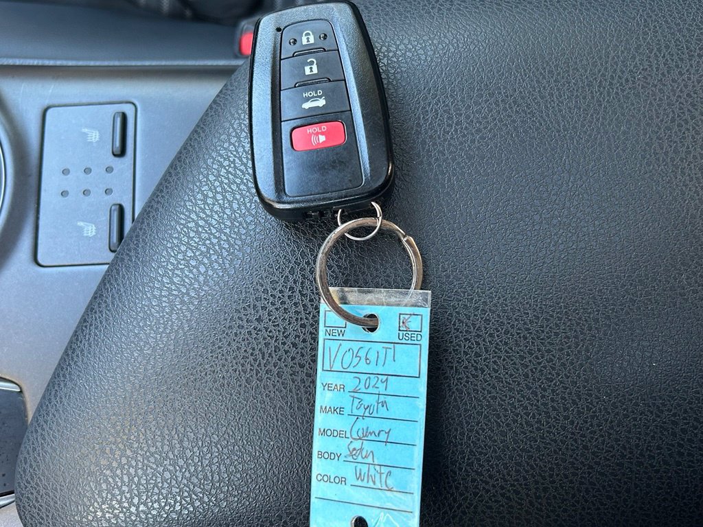 Used 2024 Toyota Camry SE w/ Cold Weather Package FWD image 43