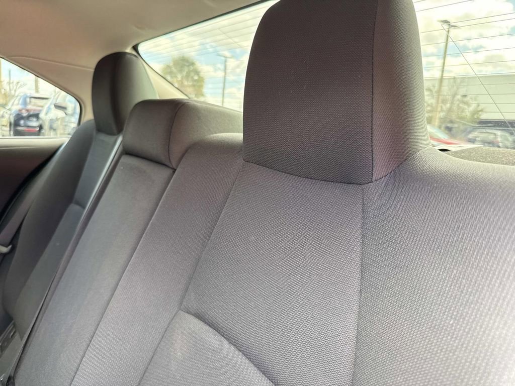 Used 2021 Toyota Corolla LE image 15