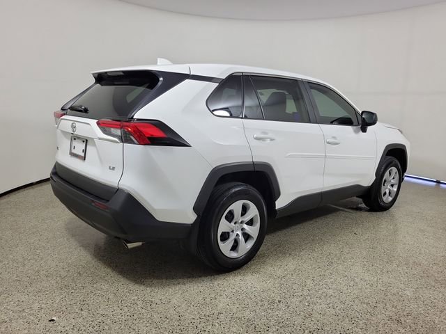 Used 2024 Toyota RAV4 LE image 5
