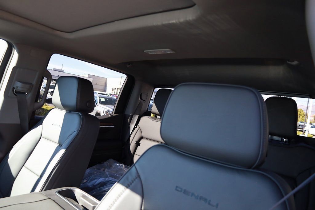New 2026 GMC Sierra 1500 Denali w/ Technology Package image 19