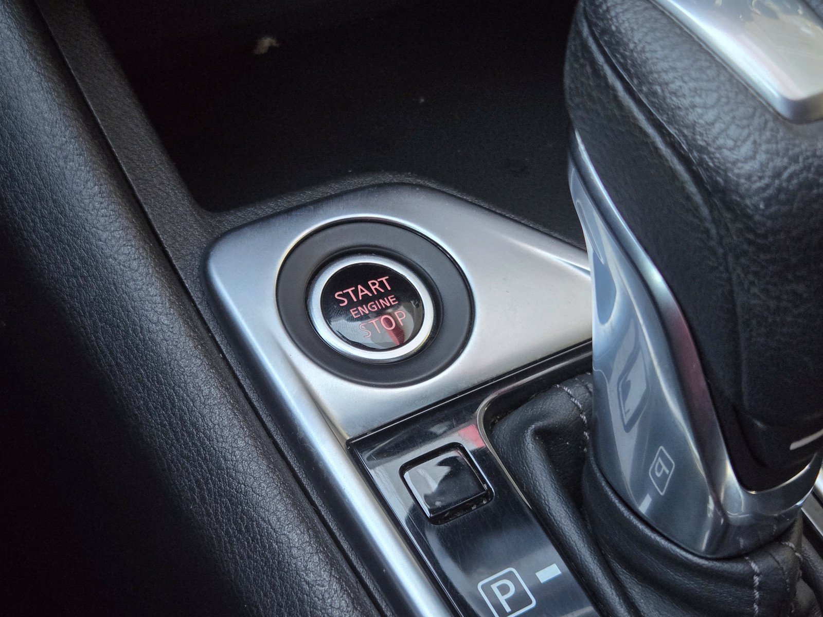 Used 2020 Nissan Sentra SV w/ Electronics Package FWD image 17