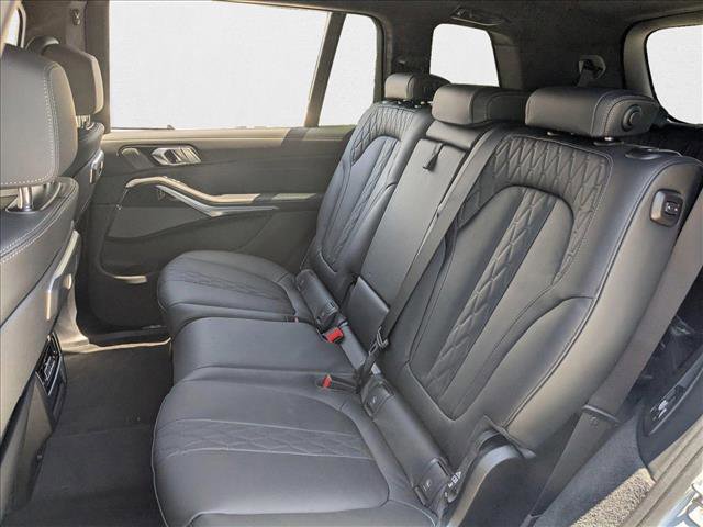 New 2026 BMW X7 M60i w/ Climate Comfort Package image 16