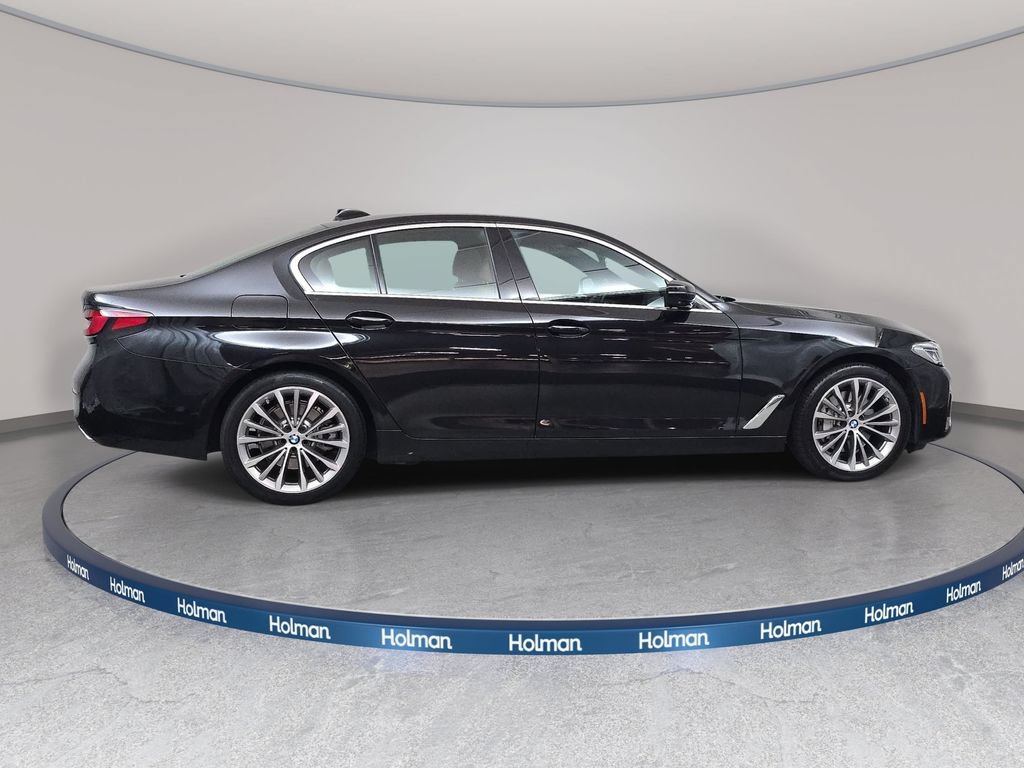 Used 2021 BMW 530e RWD image 5