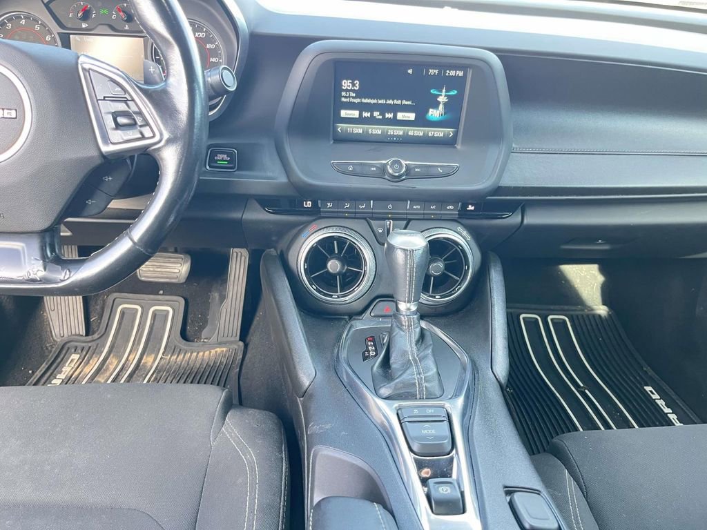 Used 2018 Chevrolet Camaro LT image 25