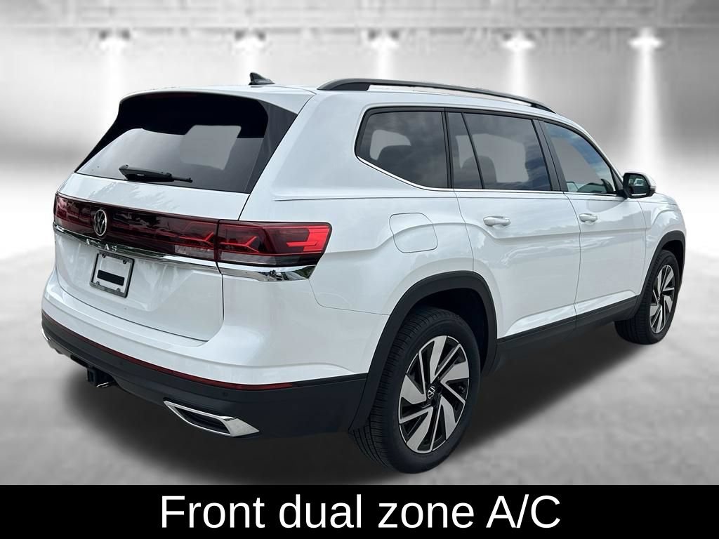 Certified 2026 Volkswagen Atlas SE w/ Panoramic Sunroof Package FWD image 5