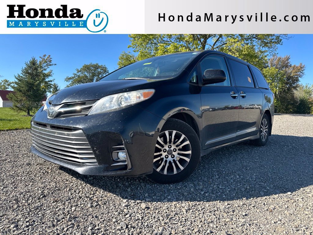 Used 2018 Toyota Sienna XLE w/ XLE Navigation Package
