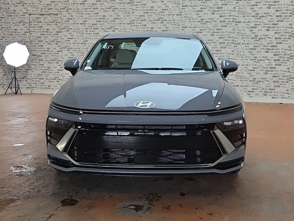 New 2026 Hyundai Sonata SEL FWD image 2