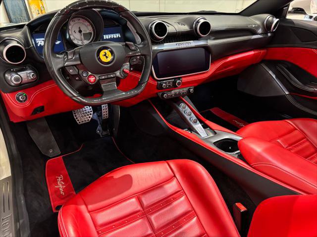 Used 2019 Ferrari Portofino RWD image 21
