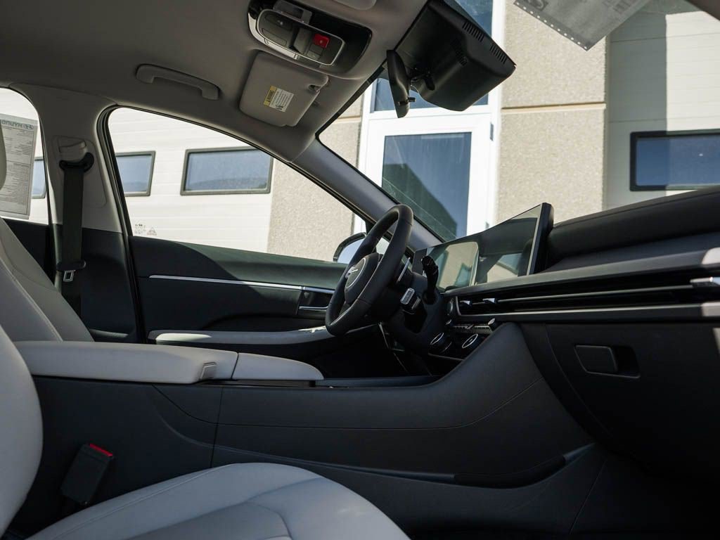 New 2026 Hyundai Sonata SEL FWD image 9