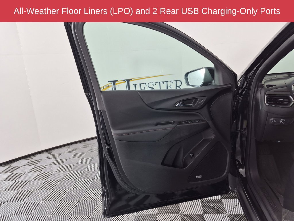 Used 2024 Chevrolet Equinox RS w/ RS Leather Package FWD image 15