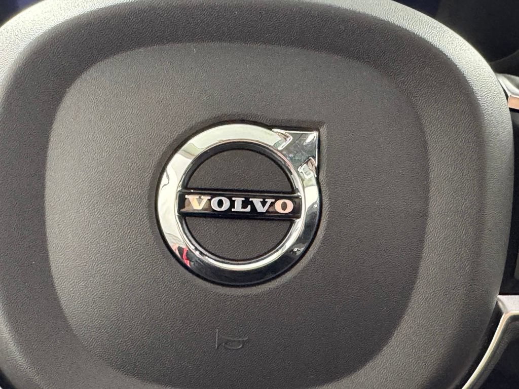 Certified 2024 Volvo XC60 B5 Core w/ Climate Package AWD/4WD image 30