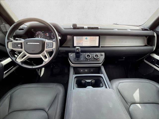 Used 2023 Land Rover Defender 110 SE AWD/4WD image 12