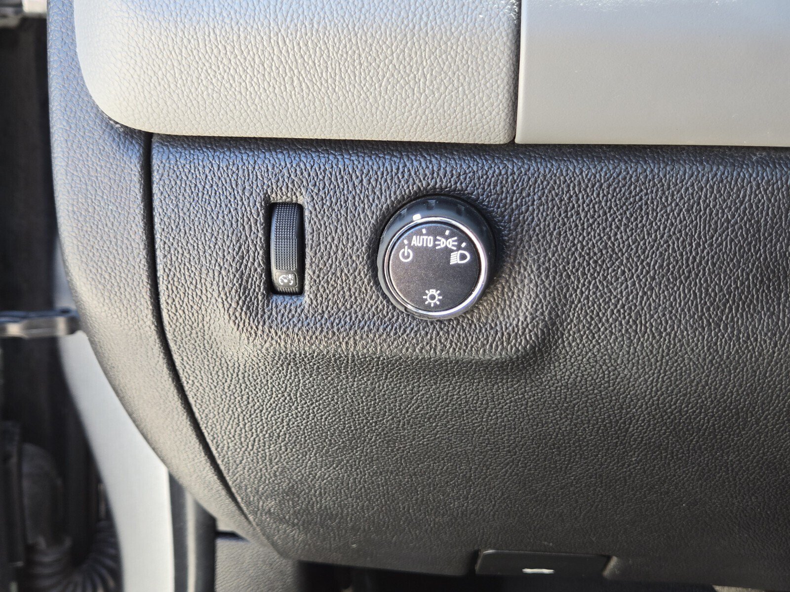 Used 2019 Chevrolet Colorado W/T RWD image 18