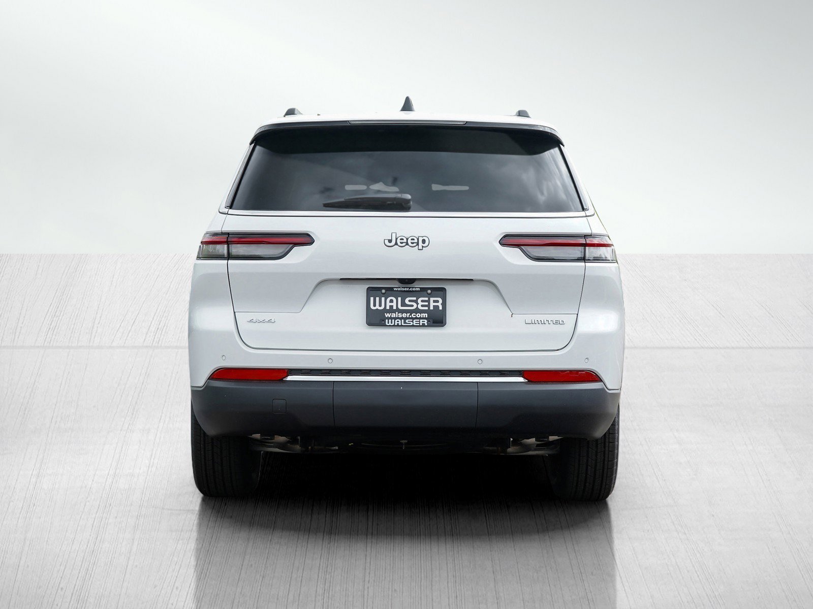 New 2025 Jeep Grand Cherokee L Limited w/ Trailer Tow Package image 5