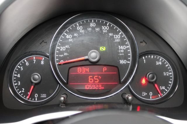 Used 2012 Volkswagen Beetle 2.5 FWD image 17