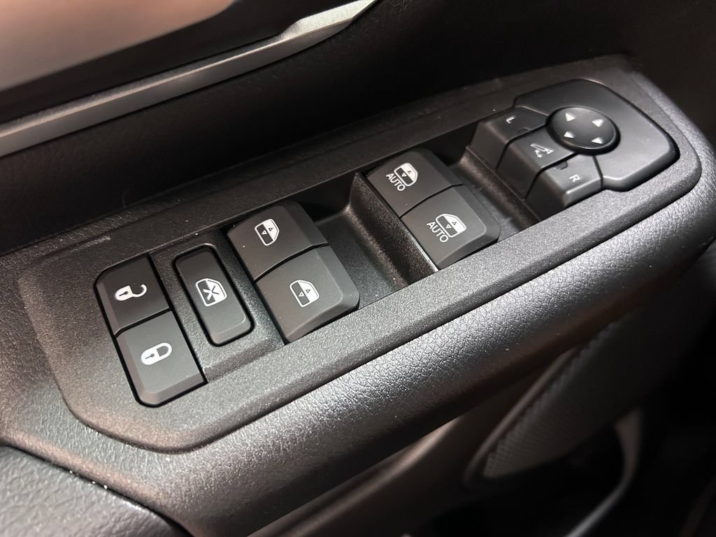Used 2026 RAM 1500 Big Horn AWD/4WD image 5