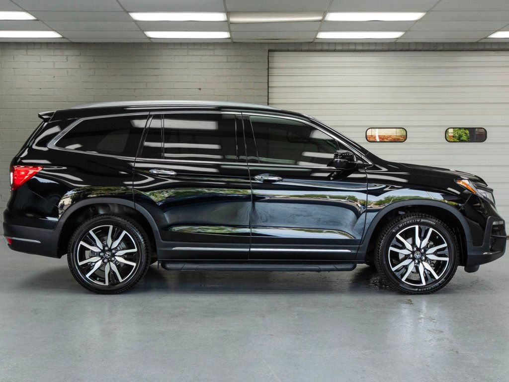 Used 2019 Honda Pilot Touring image 3