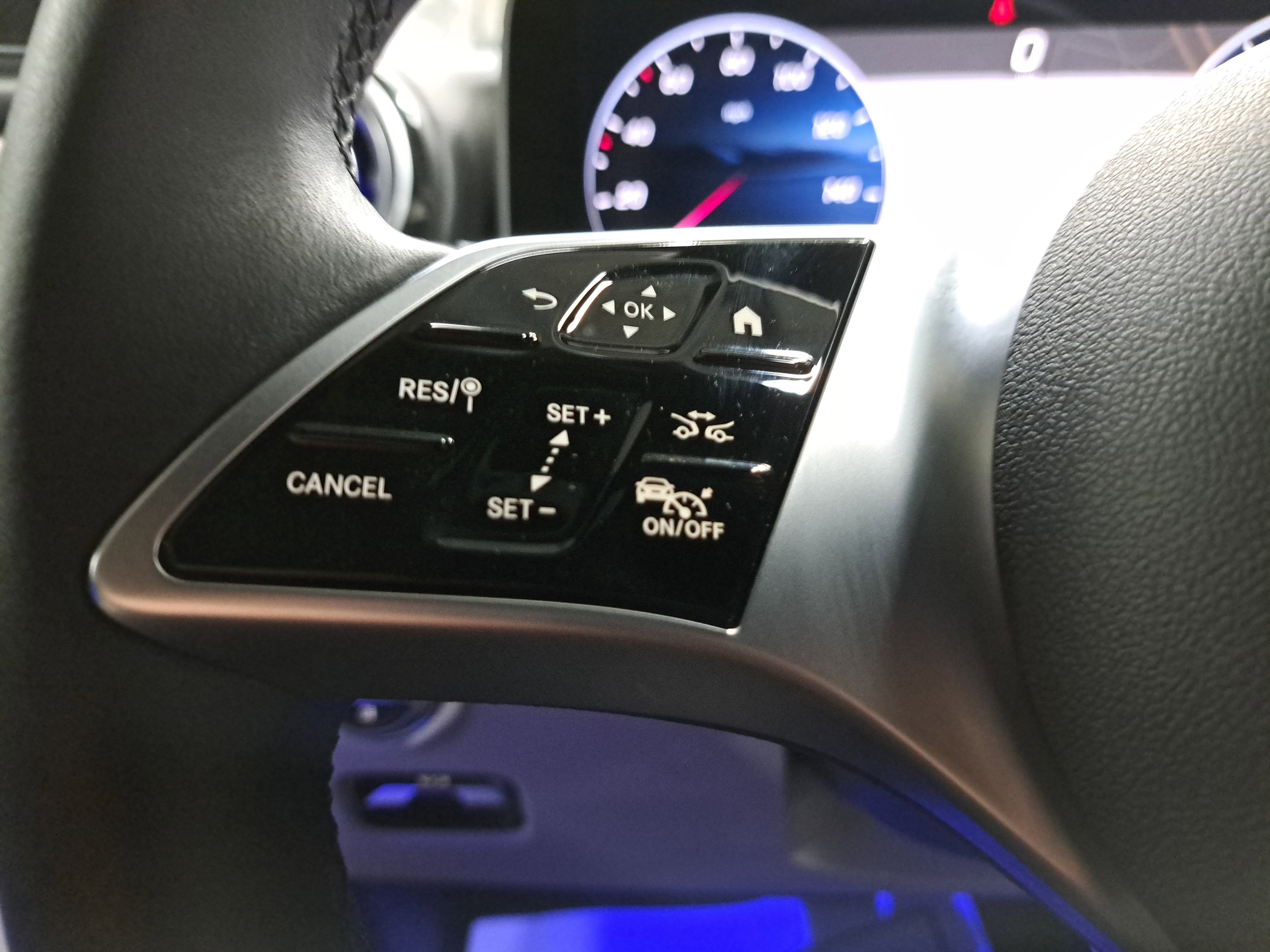 Certified 2025 Mercedes-Benz C 300 Sedan image 19