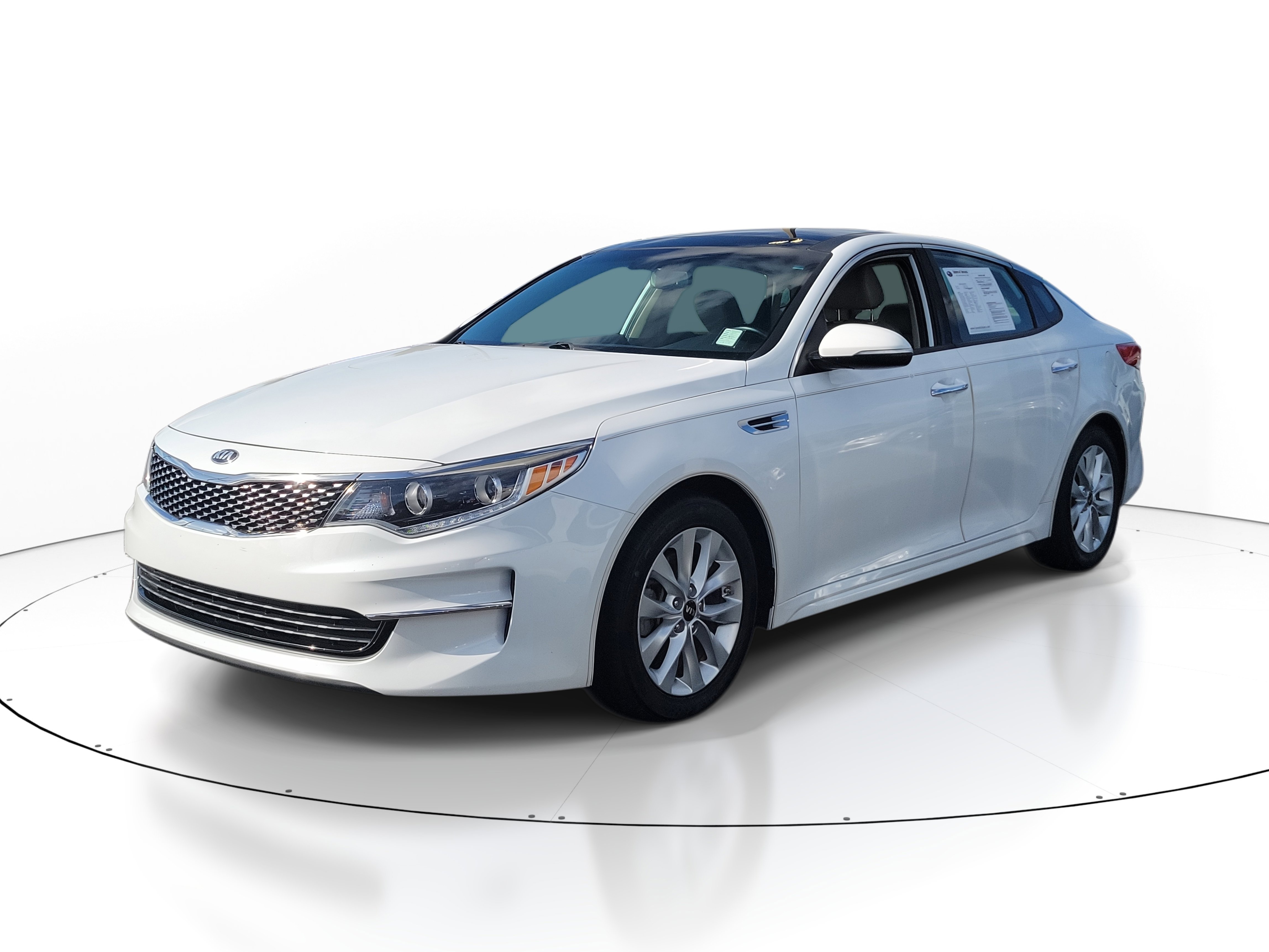 Used 2016 Kia Optima EX w/ Premium Package image 3