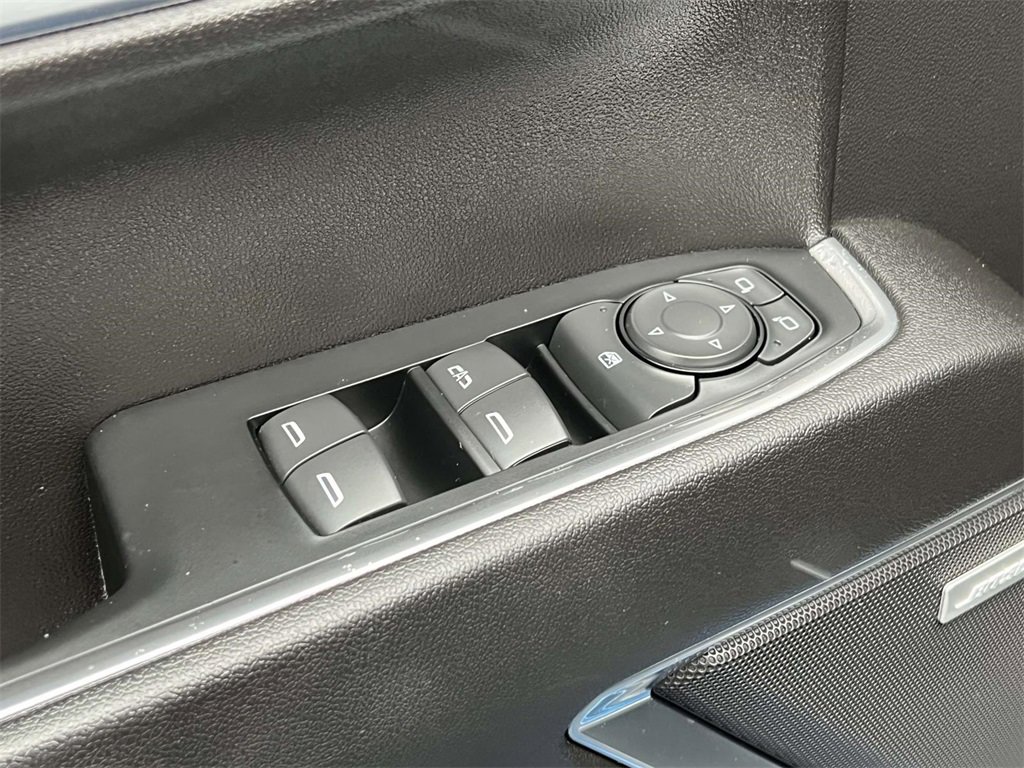 Certified 2022 Chevrolet Silverado 1500 RST w/ Convenience Package II image 15