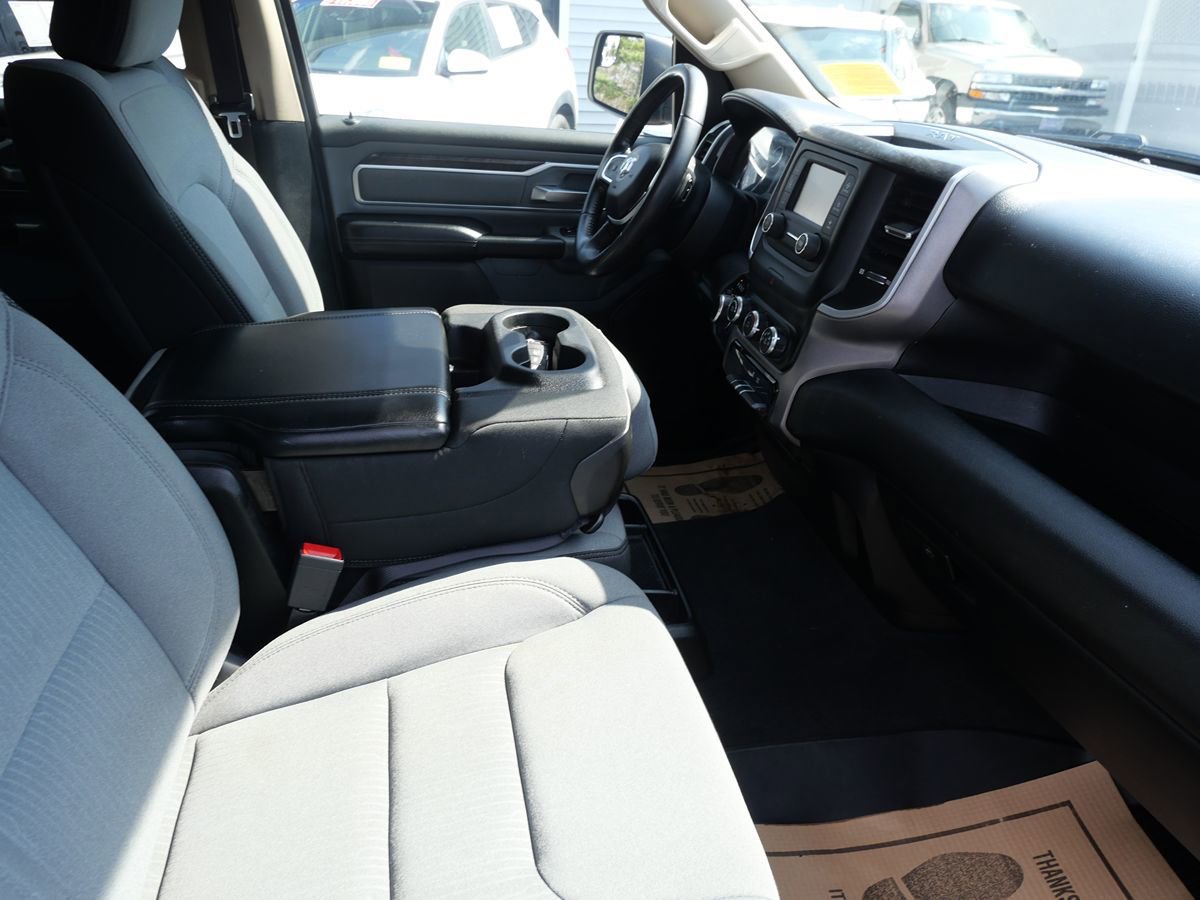 Used 2020 RAM 1500 Big Horn AWD/4WD image 26