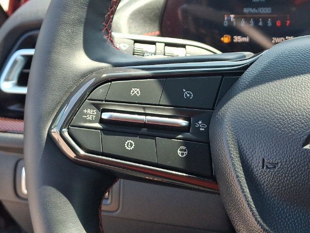 Used 2026 Chevrolet Traverse RS AWD/4WD image 7