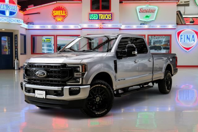 Used 2020 Ford F350 Lariat AWD/4WD image 2