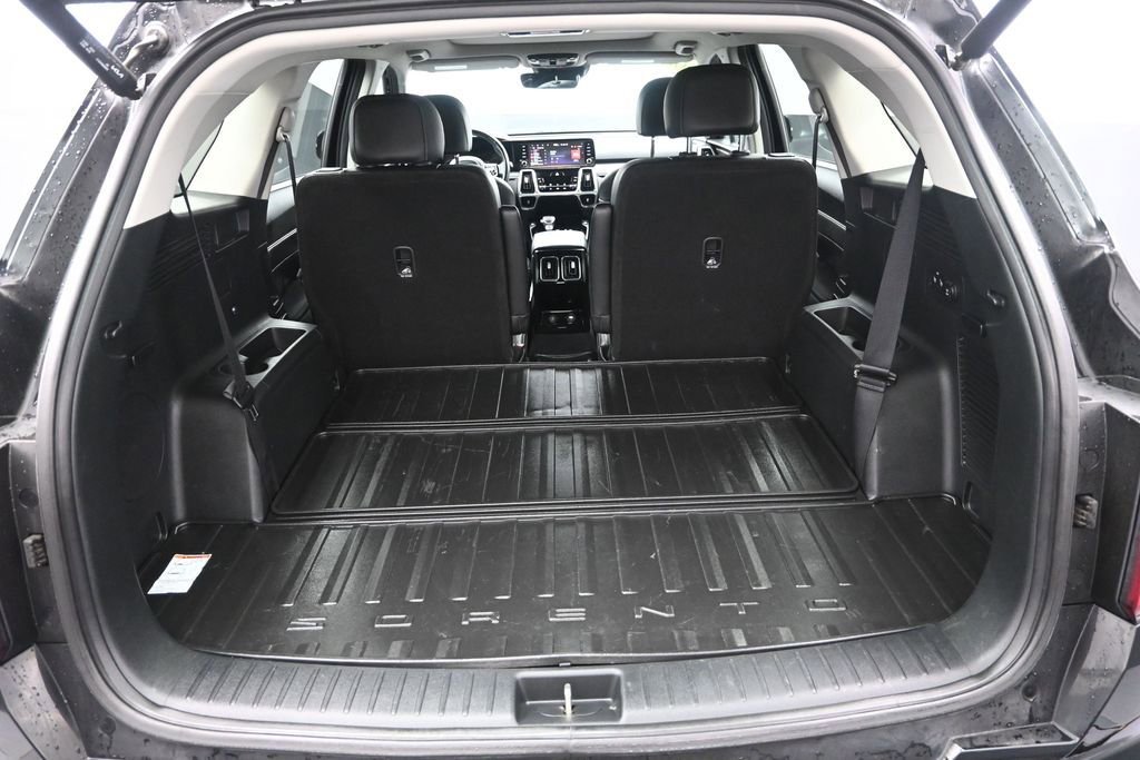 Certified 2022 Kia Sorento SX AWD/4WD image 37
