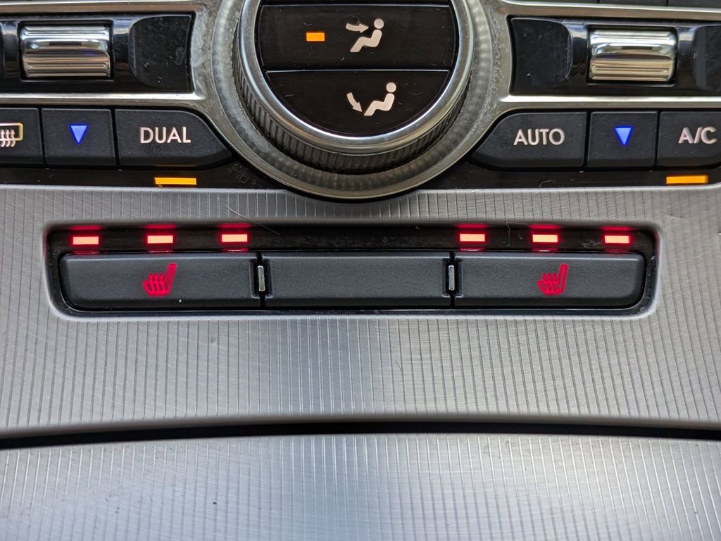 Certified 2019 Lincoln MKZ Premiere image 23