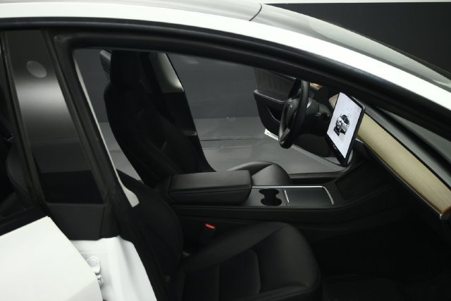 Used 2023 Tesla Model 3 Standard Range RWD image 49