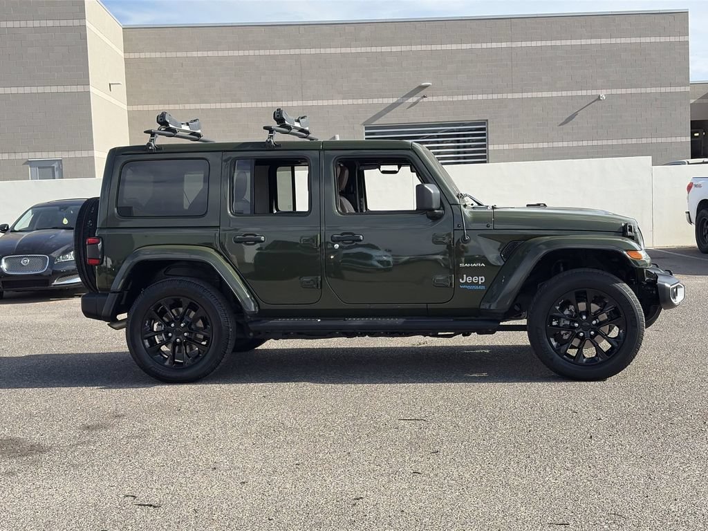 Used 2021 Jeep Wrangler Unlimited Sahara w/ Cold Weather Group AWD/4WD image 6