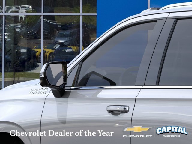 New 2026 Chevrolet Tahoe High Country AWD/4WD image 13