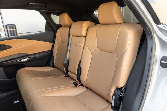 Used 2024 Lexus RX 350 Premium Plus w/ Convenience Package FWD image 13