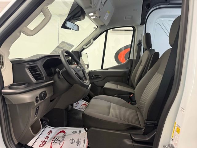 New 2026 Ford Transit 250 148 Medium Roof RWD image 10