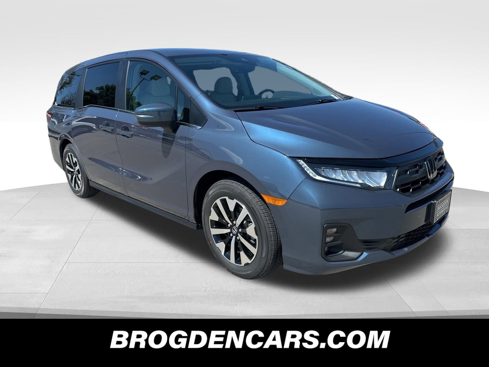 Used 2026 Honda Odyssey EX-L image 1