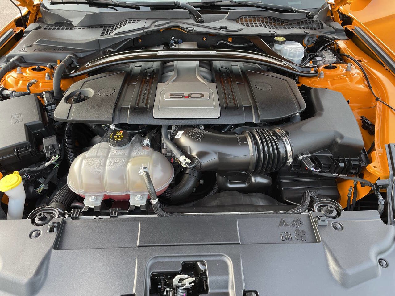 Used 2018 Ford Mustang GT Premium w/ GT Performance Package image 12