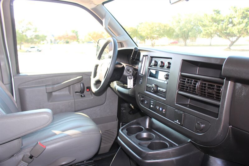 Used 2019 Chevrolet Express 2500 LS w/ Driver Convenience Package RWD image 25