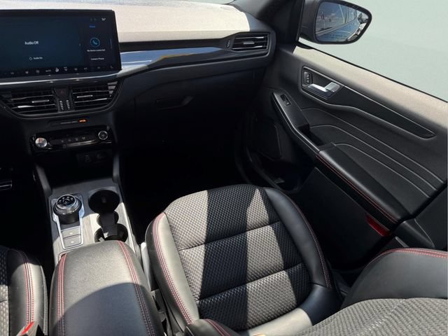Certified 2024 Ford Escape ST-Line w/ Tech Pack #1 FWD image 13