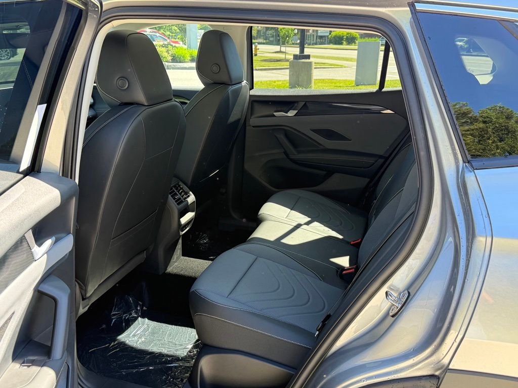 New 2026 Volkswagen Tiguan SE AWD/4WD image 19