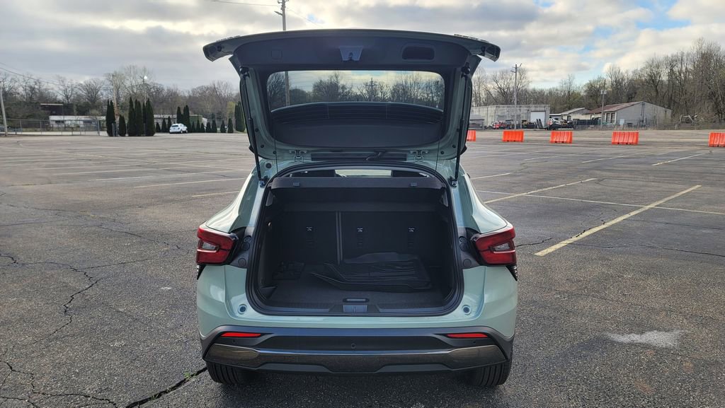 New 2026 Chevrolet Trax ACTIV w/ Driver Confidence Package FWD image 11