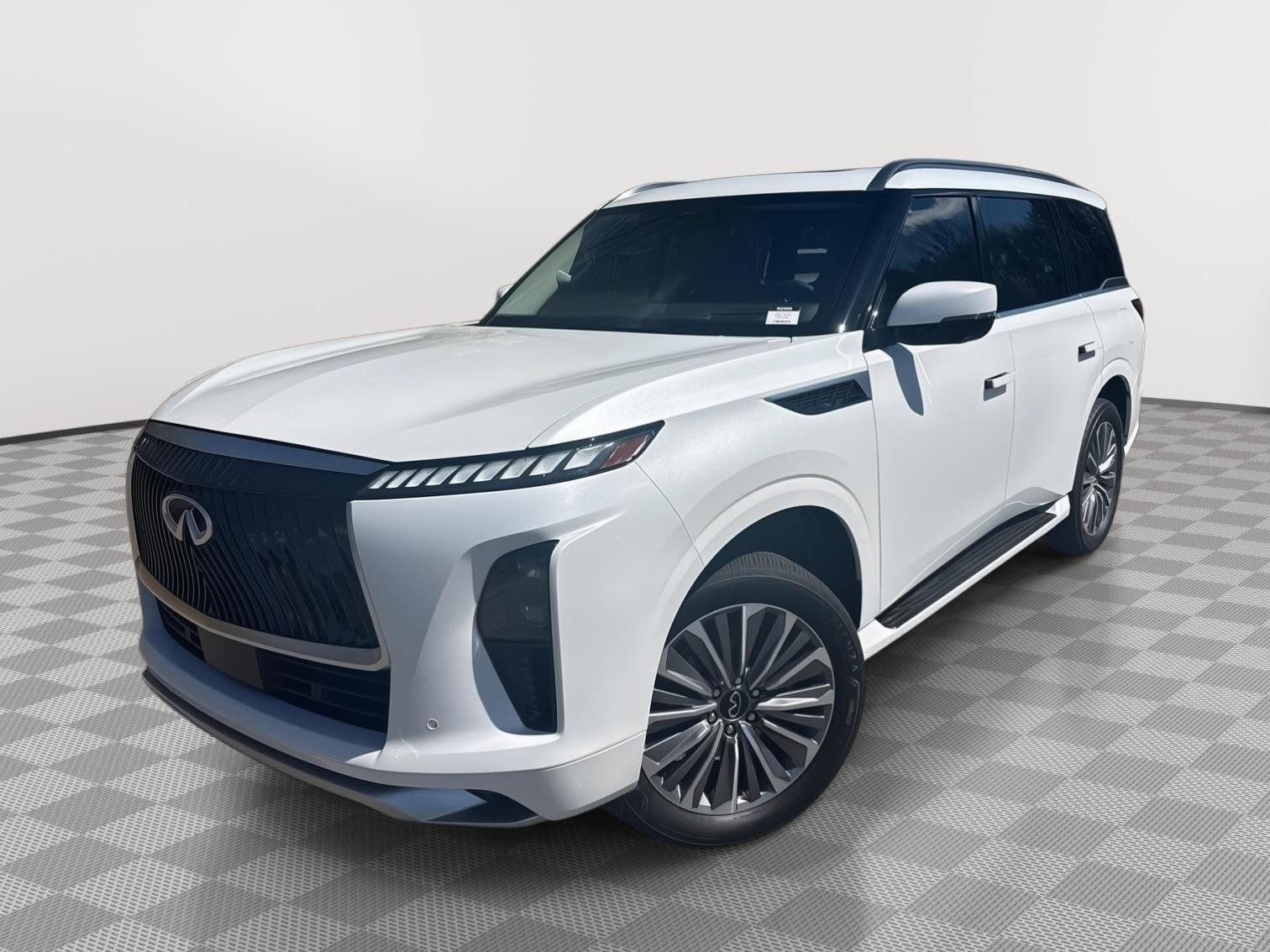 Certified 2025 INFINITI QX80 Sensory image 2